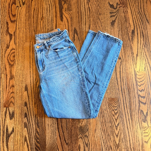 American Eagle Outfitters Denim - American Eagle Mom Jeans